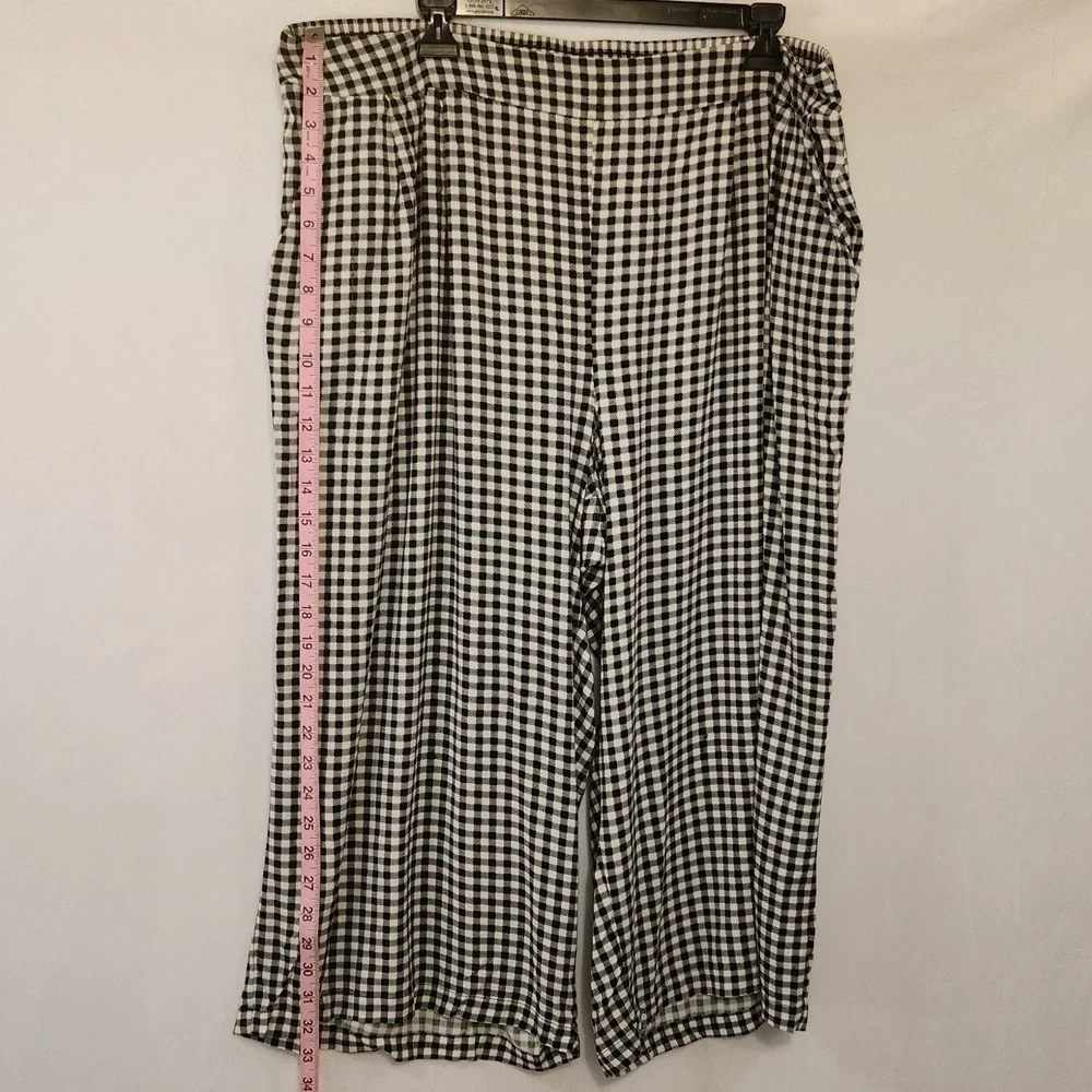 Torrid 4X Black White Gingham Print Wide Leg Elastic Back Pockets Cropped Pants